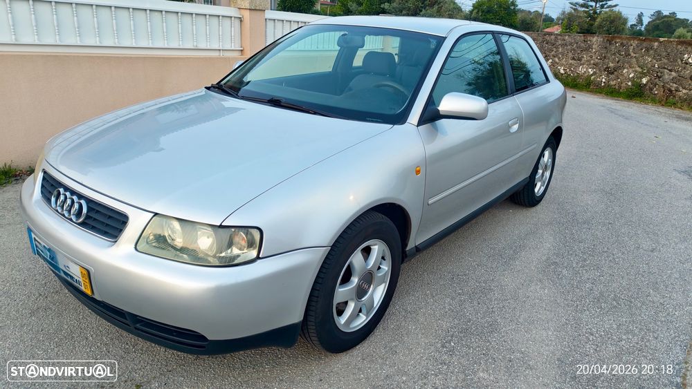 Audi A3 1.9 TDI Attraction - 1