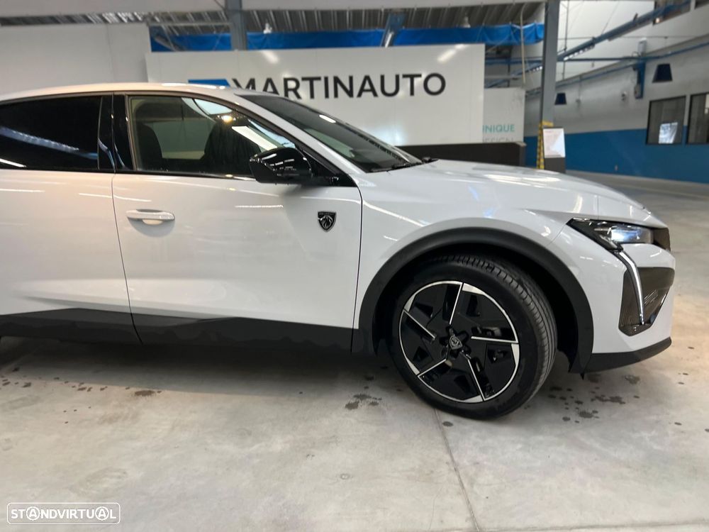 Peugeot E-408 58 kWh GT - 6
