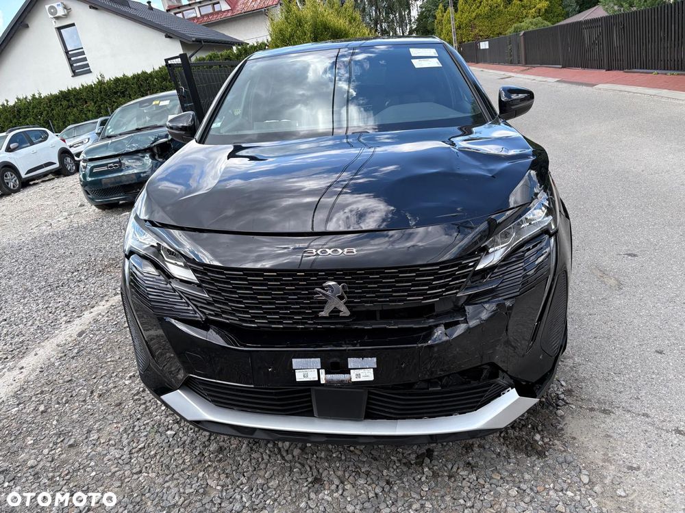 Peugeot 3008 1.2 PureTech Allure S&S EAT6 - 21