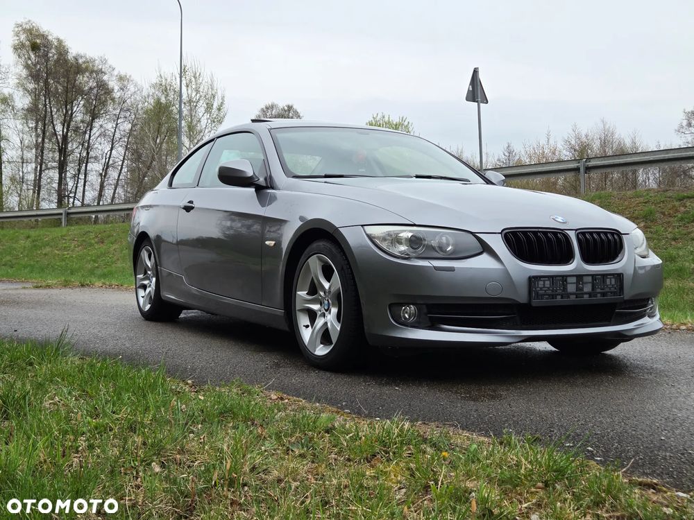 BMW Seria 3 320i Edition Exclusive - 4
