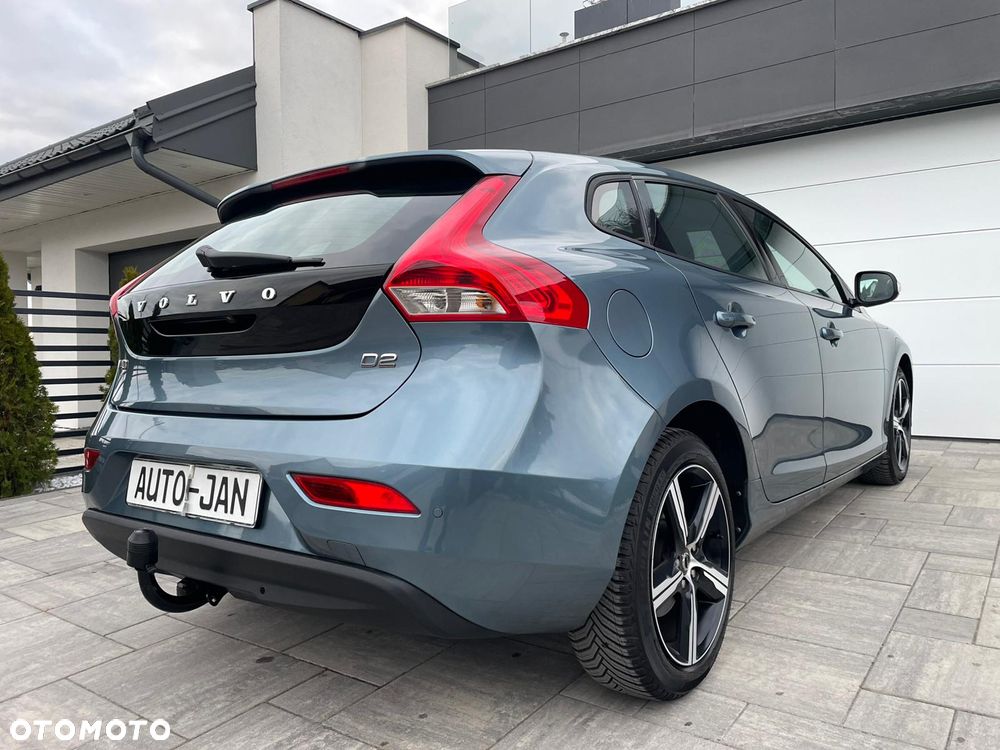 Volvo V40 D2 Summum - 32