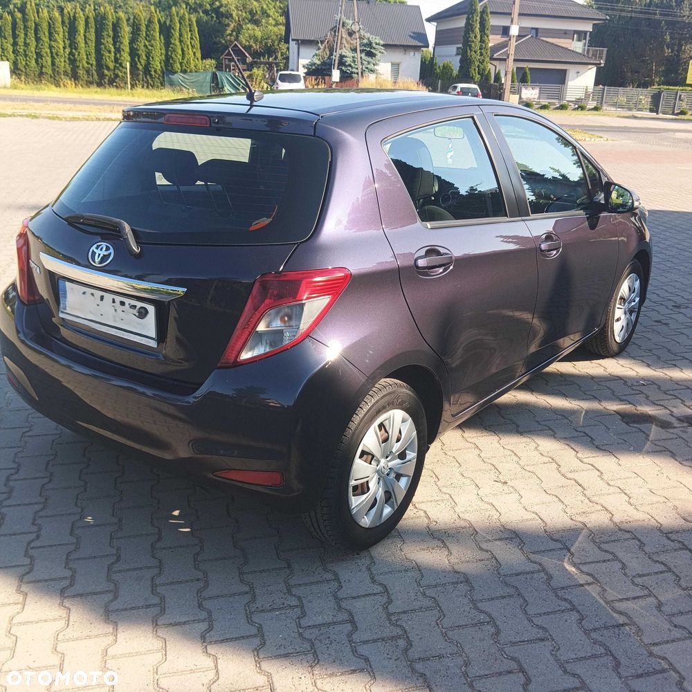 Toyota Yaris - 6