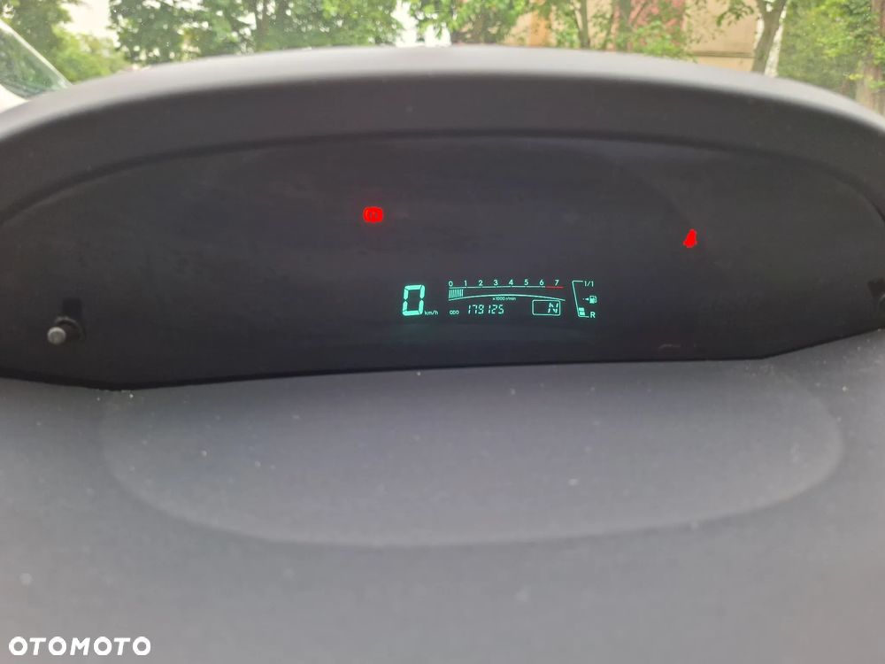 Toyota Yaris 1.3 VVT-i Multi Mode Sol - 11