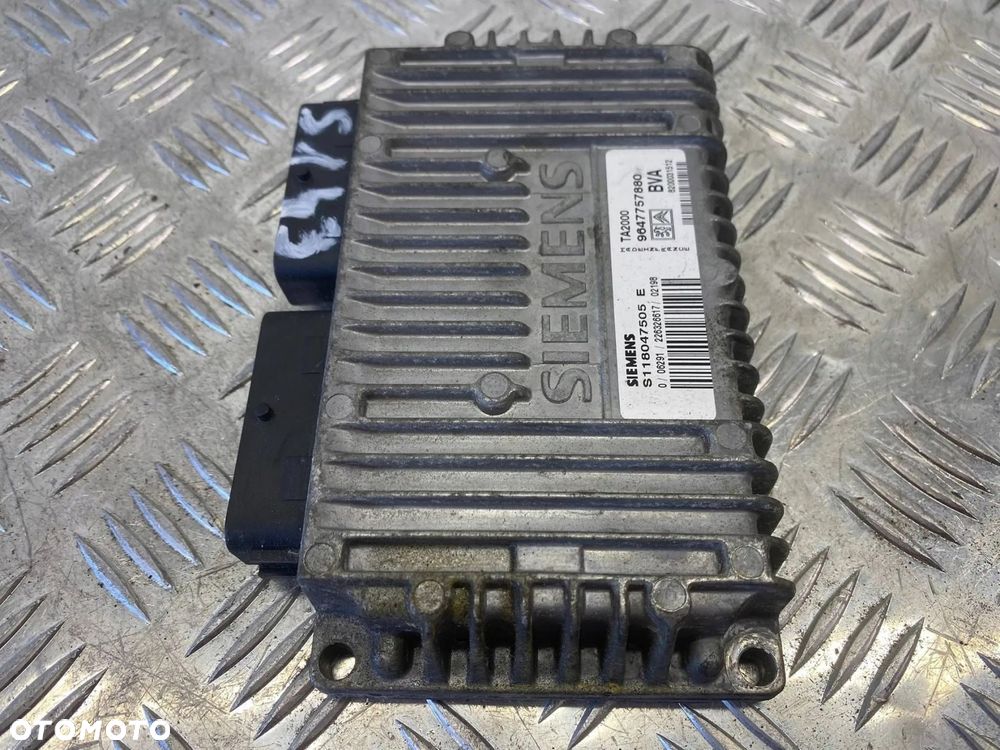 STEROWNIK KOMPUTER SILNIKA MODUŁ PEUGEOT 307 S118047505E 9647757880 - 3