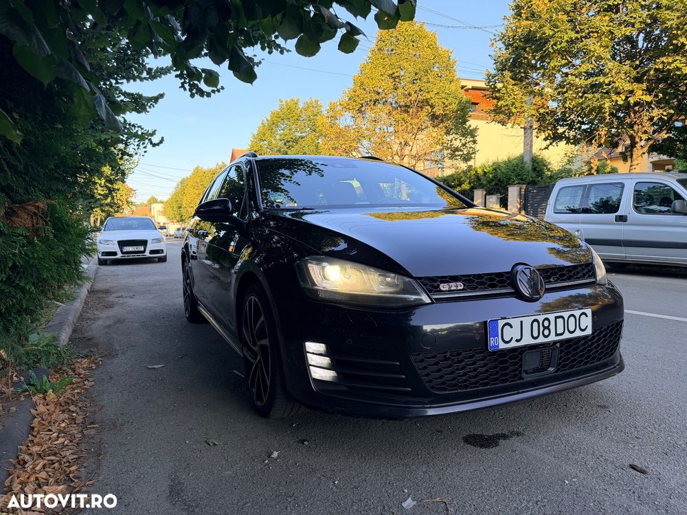 Volkswagen Golf 2.0 TDI DPF BMT DSG GTD - 4