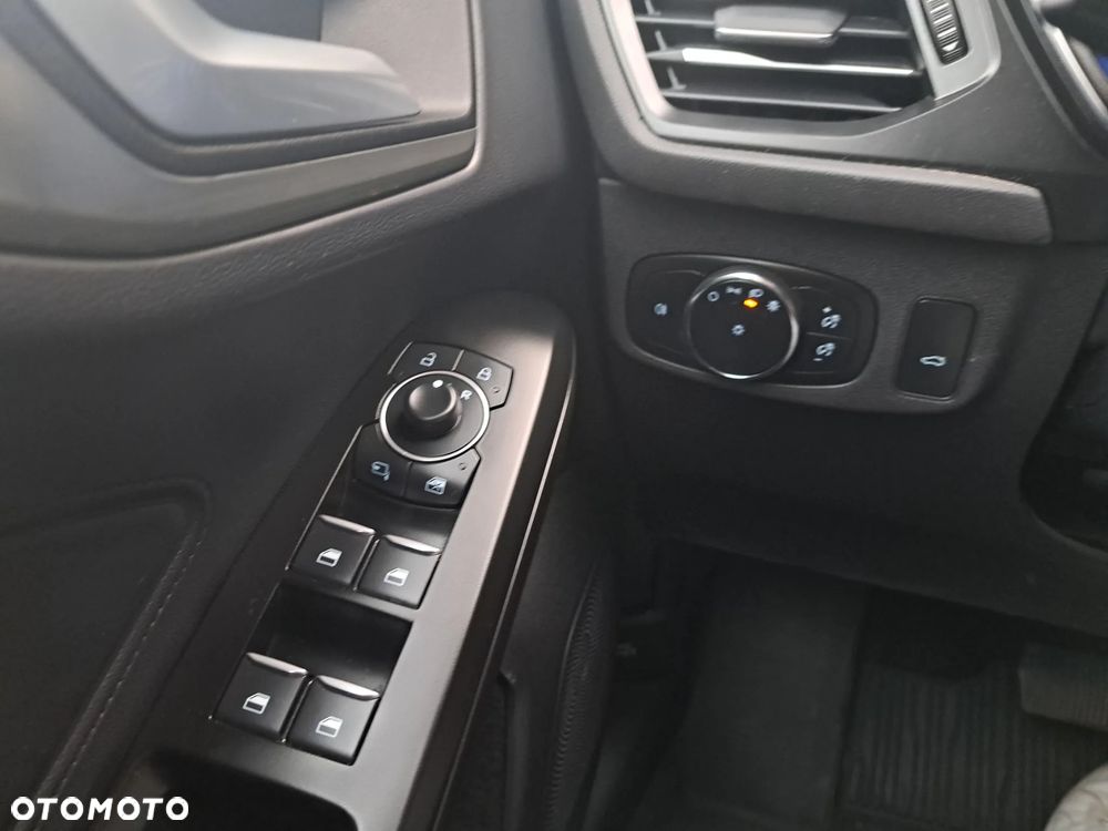 Ford Focus 1.5 EcoBlue Titanium X - 37