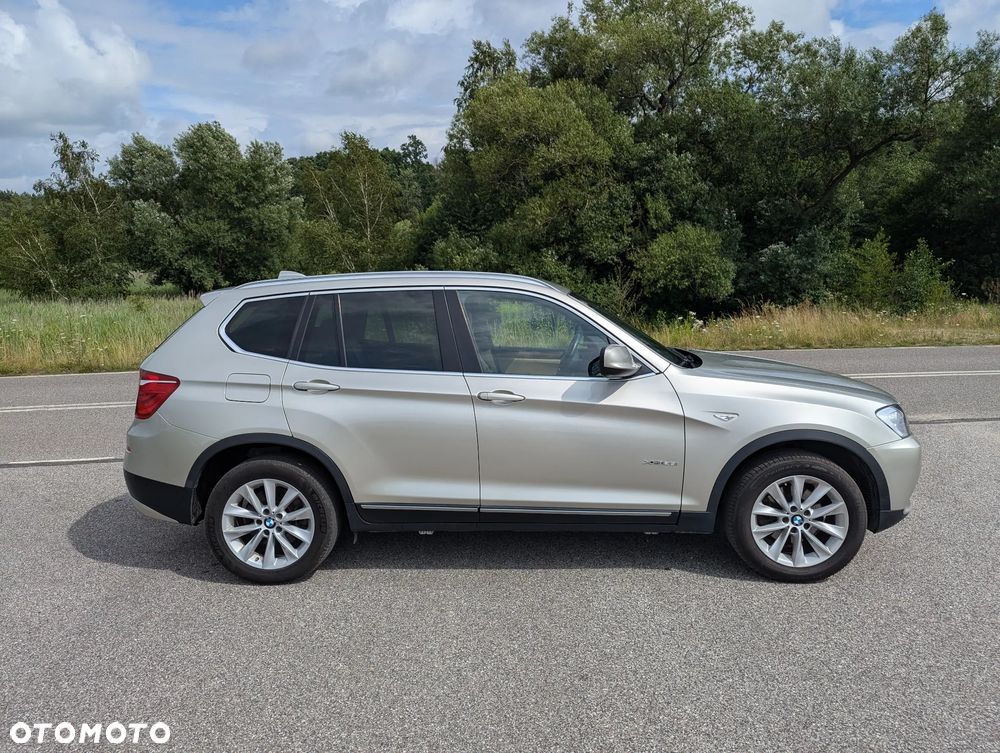 BMW X3 28i xDrive - 1