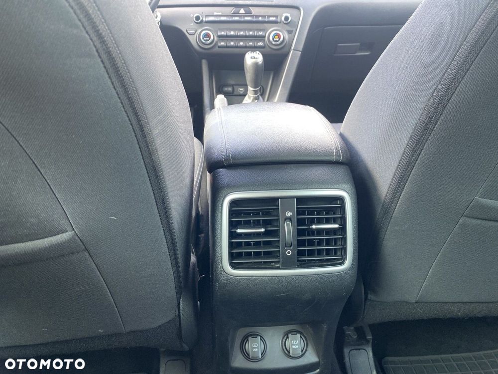 Kia Sportage - 14