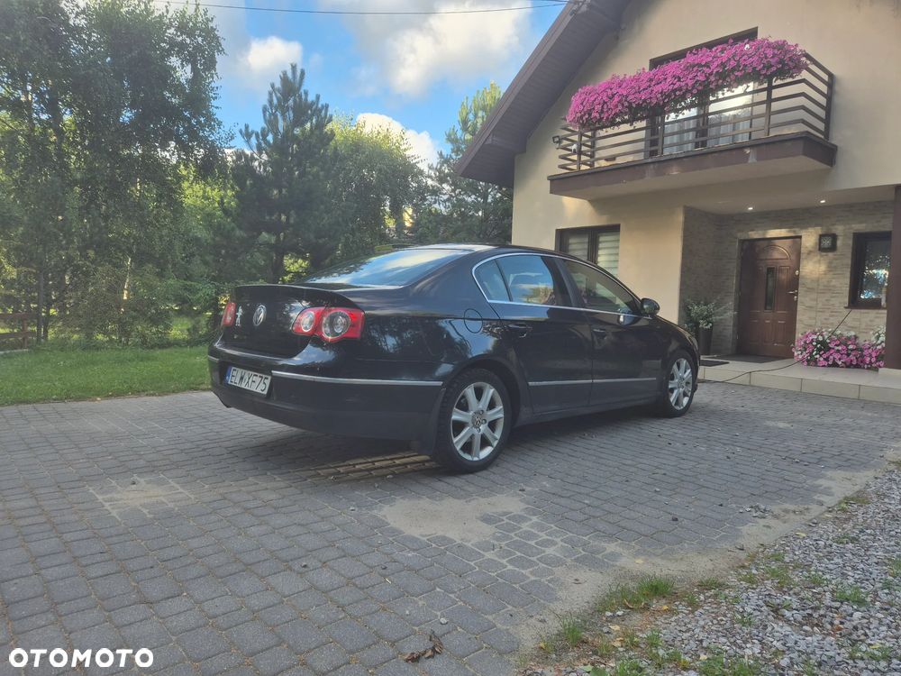 Volkswagen Passat 2.0 TDI DPF Comfortline DSG - 10