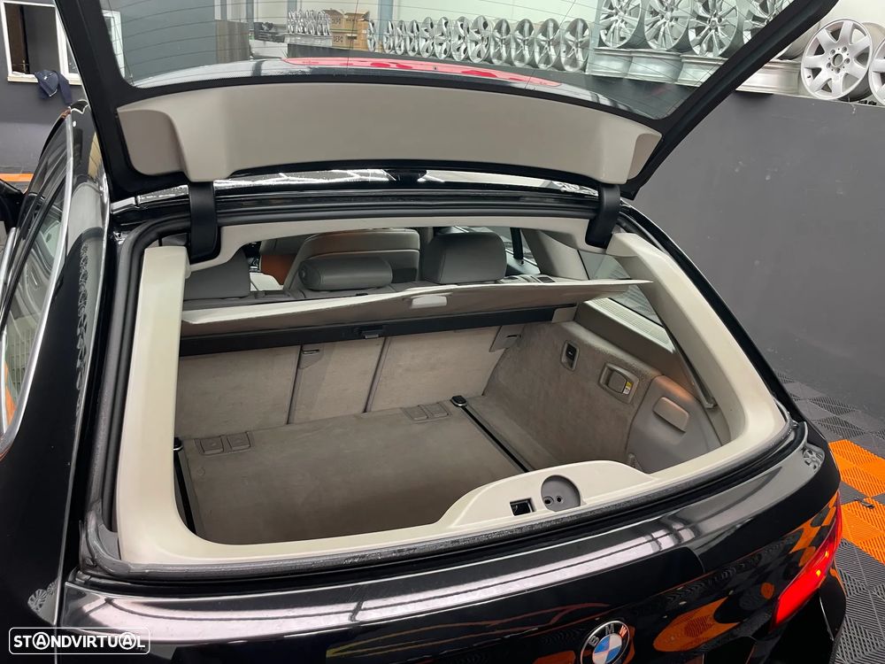 BMW 520 d Touring Luxury Line - 24