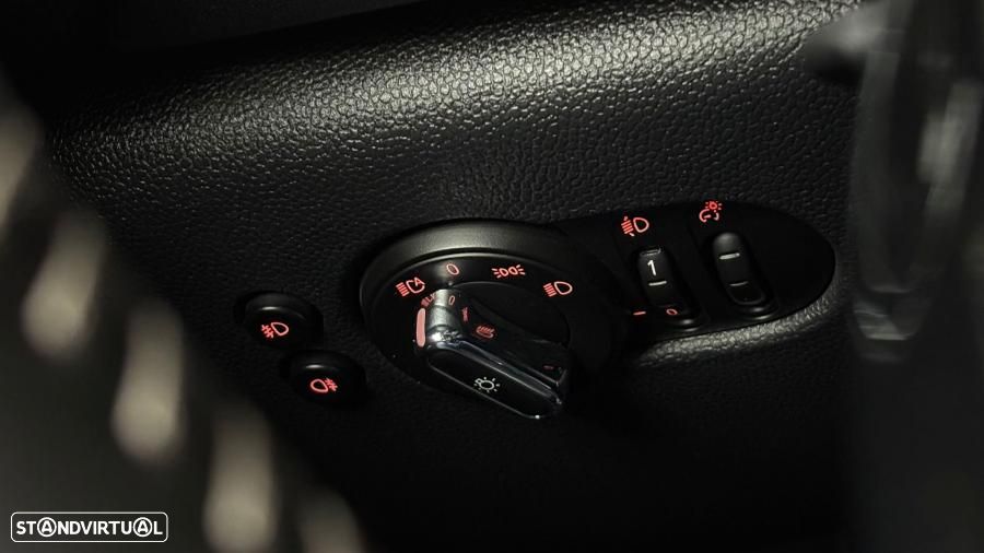 MINI 5 Portas Cooper D Seven - 19