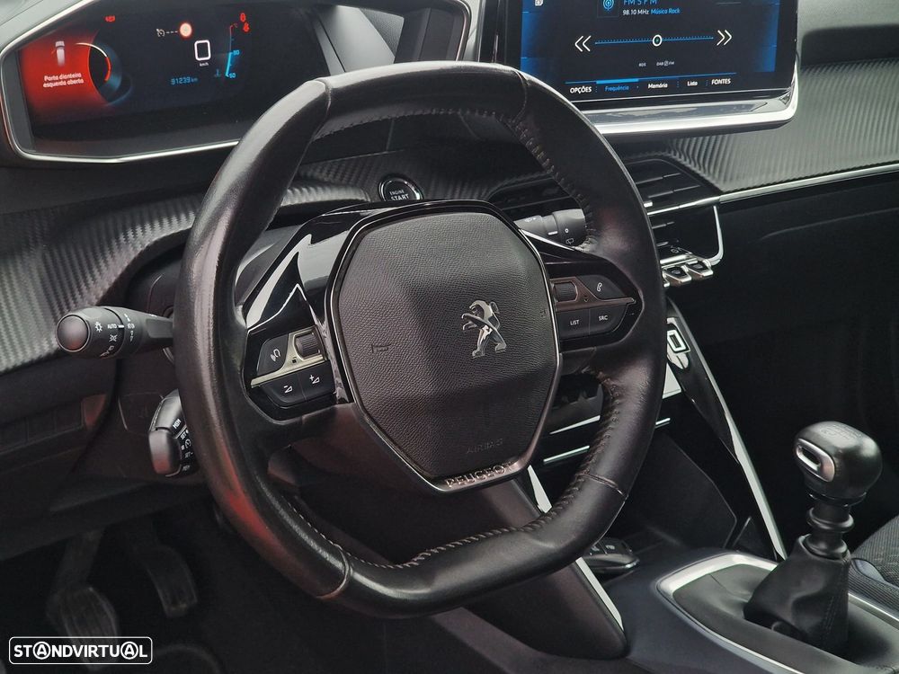 Peugeot 2008 1.2 PureTech Allure Pack - 17