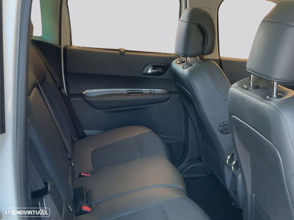 Peugeot 3008 1.2 PureTech Allure - 9