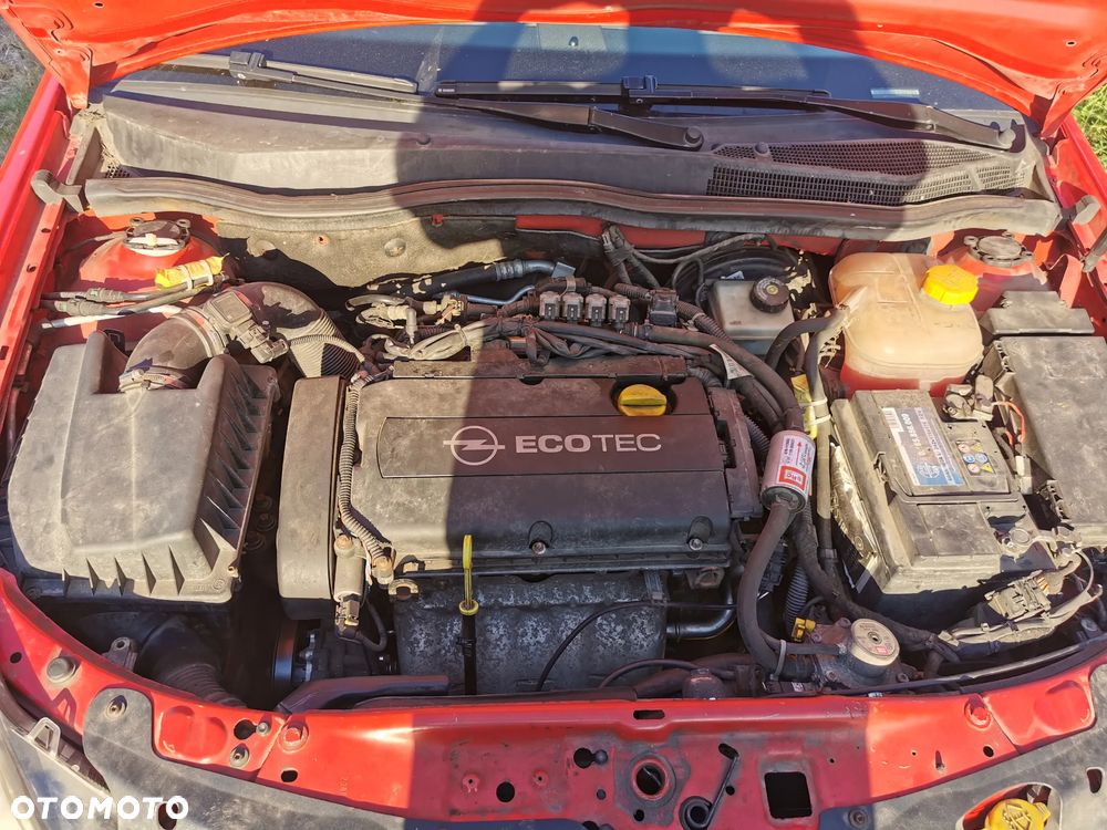 Opel Astra 1.8 Sport - 7
