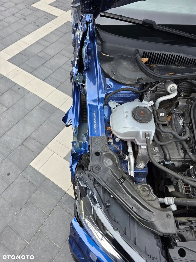 Volkswagen Polo 1.0 TSI R-Line DSG - 5
