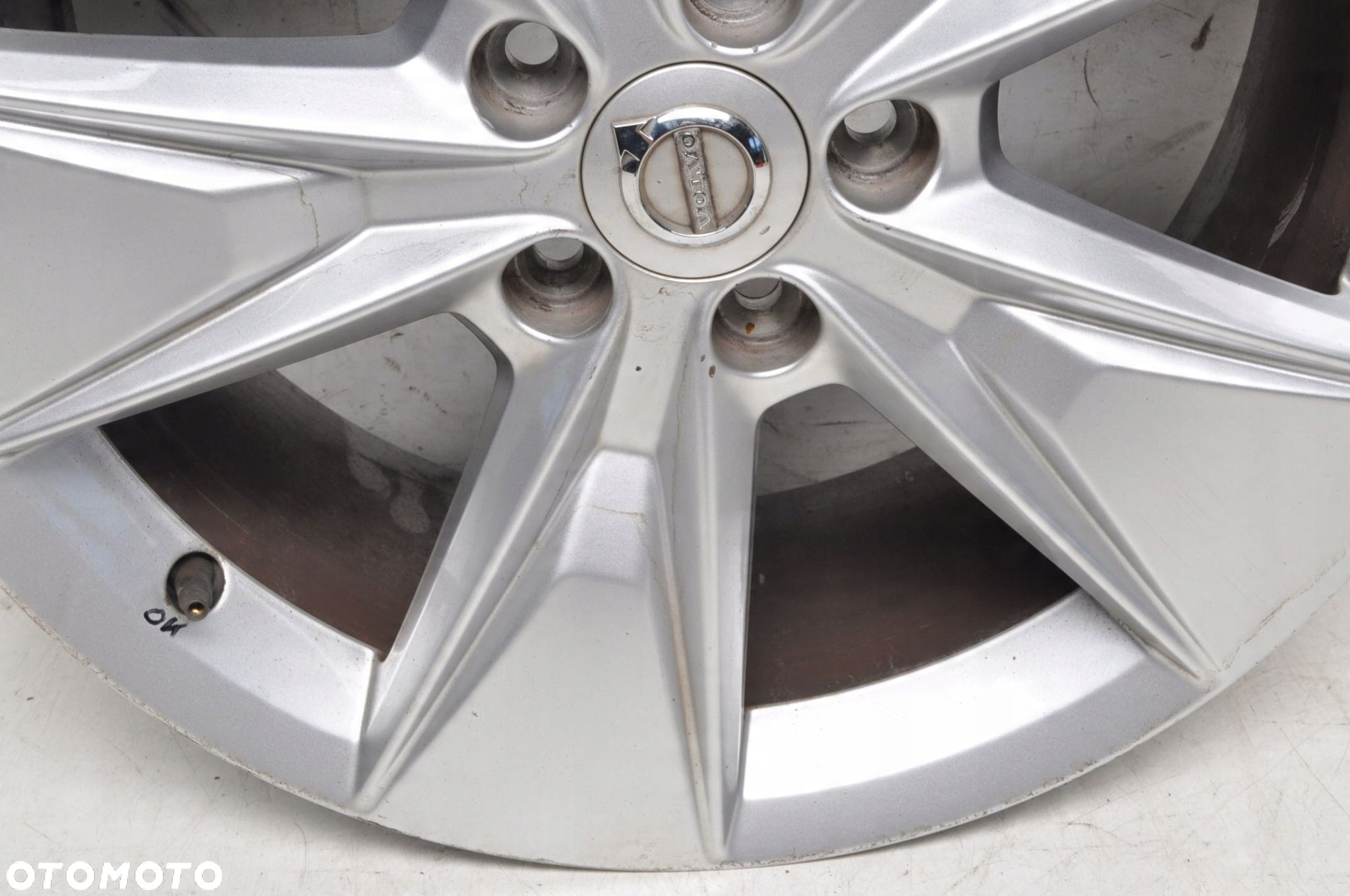 VOLVO S60 V60 XC40 FELGA ALUMINIOWA R18" 7.5J 5X108 ET 50.5 31680200 - 2