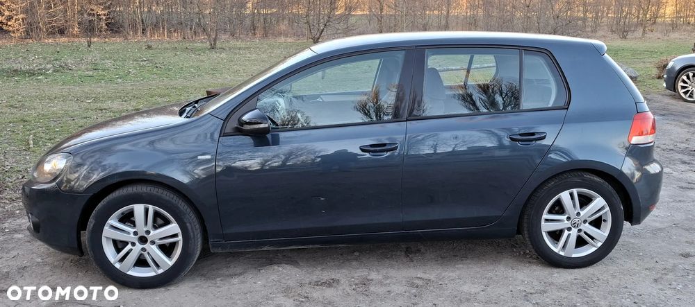 Volkswagen Golf 1.6 TDI DPF MATCH - 2