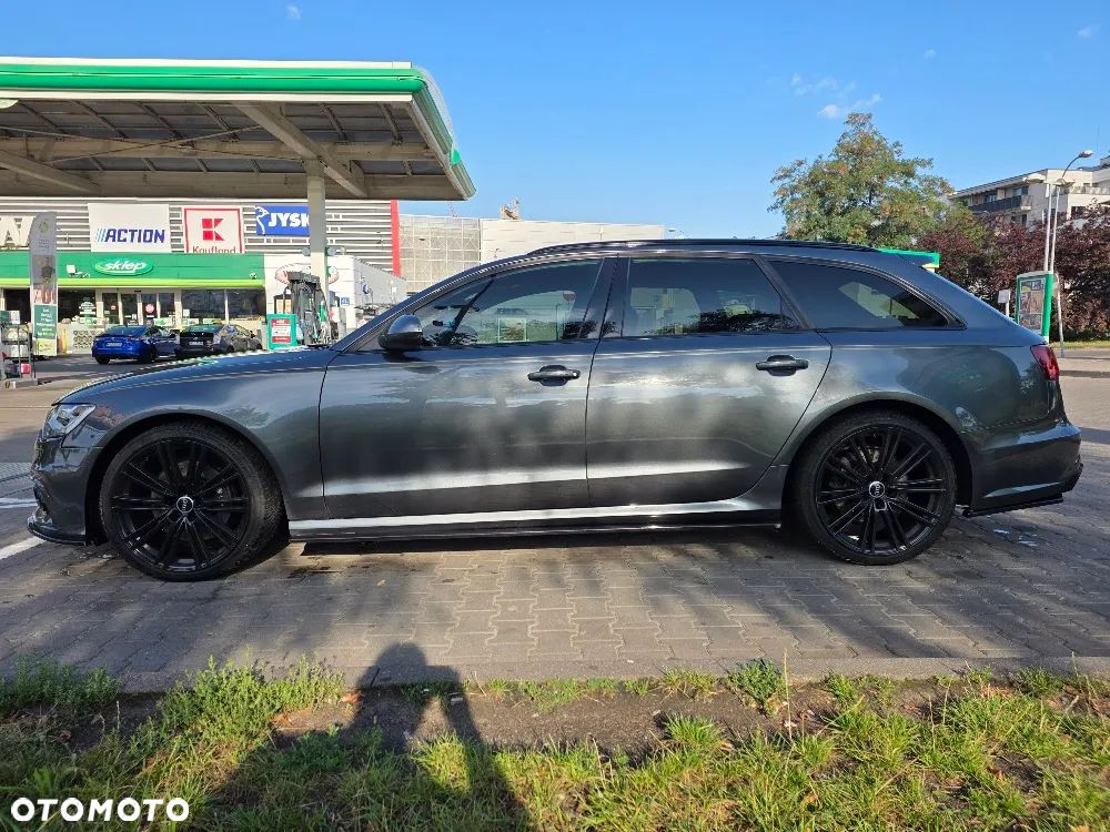 Audi A6 Avant - 1