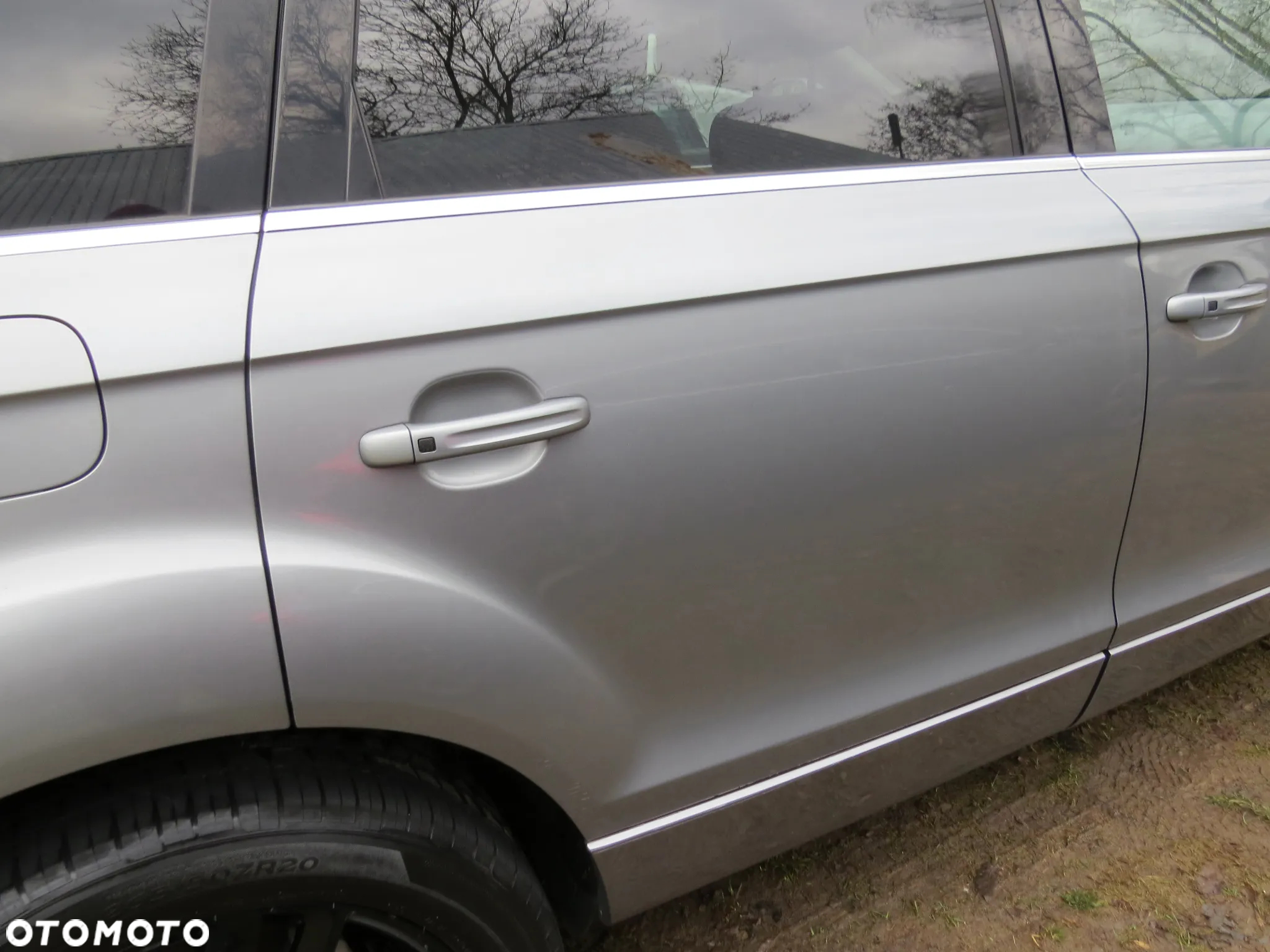 DRZWI PRAWY TYŁ TYLNE LY7G AUDI Q7 4L - 2