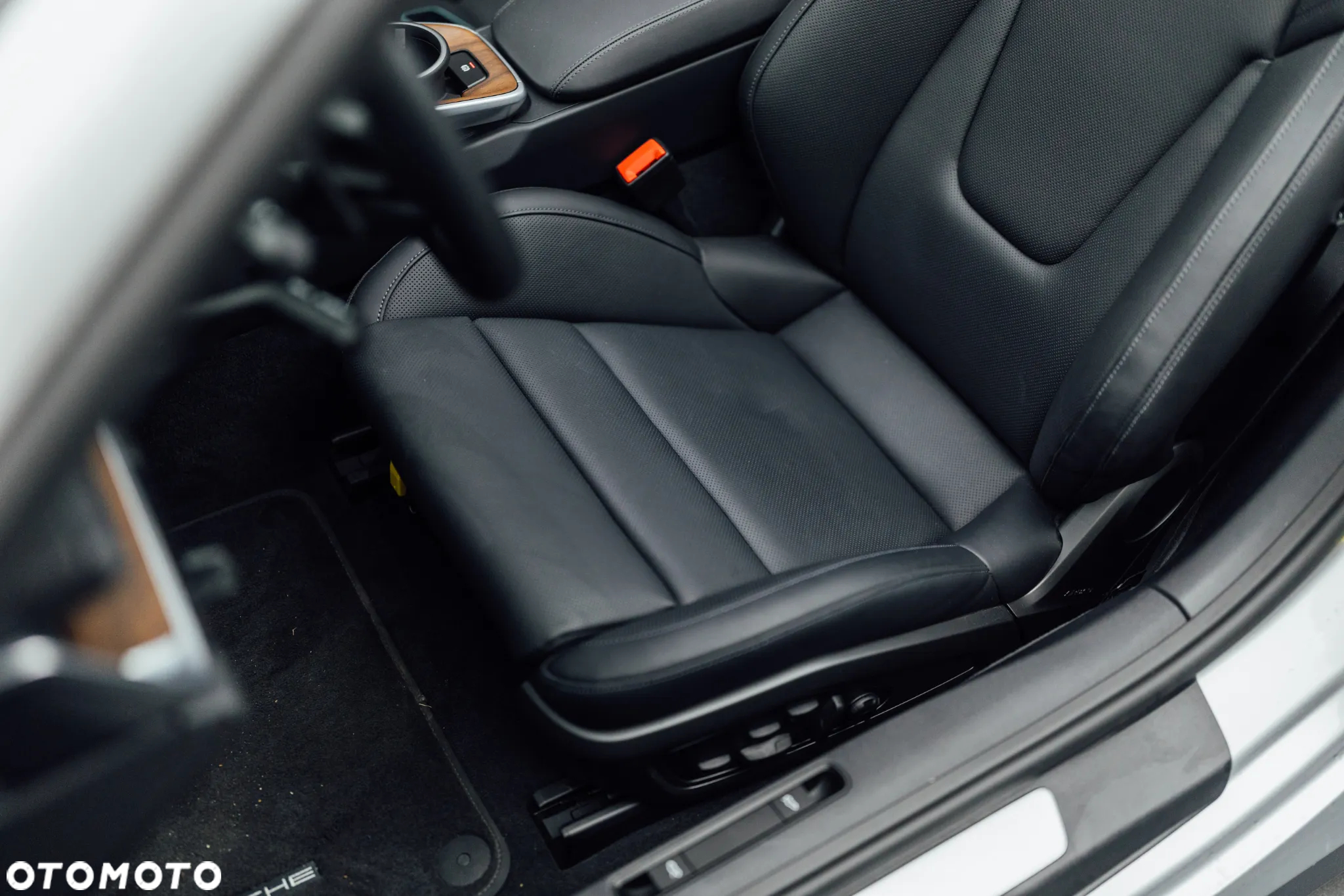 Porsche 911 Carrera Turbo Cabrio - 37