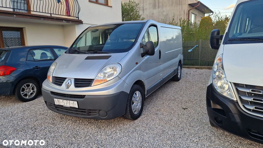 Renault Trafic - 1
