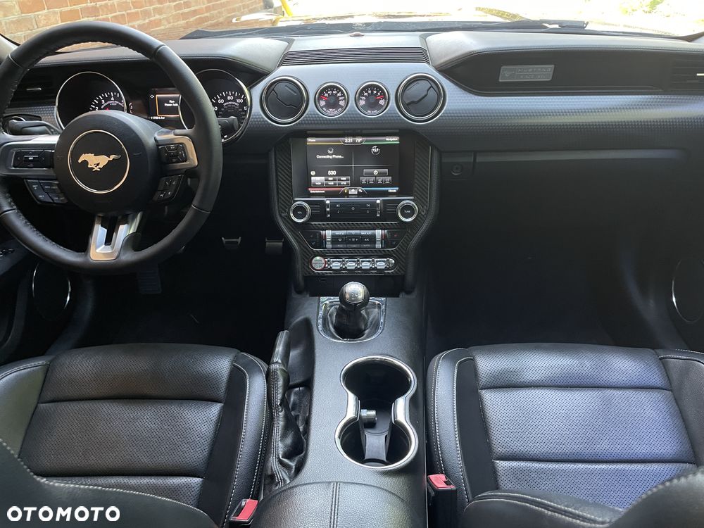 Ford Mustang 5.0 V8 GT - 18