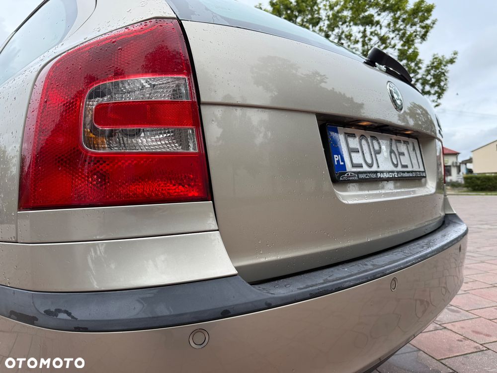 Skoda Octavia 1.6 Automatik Elegance - 22