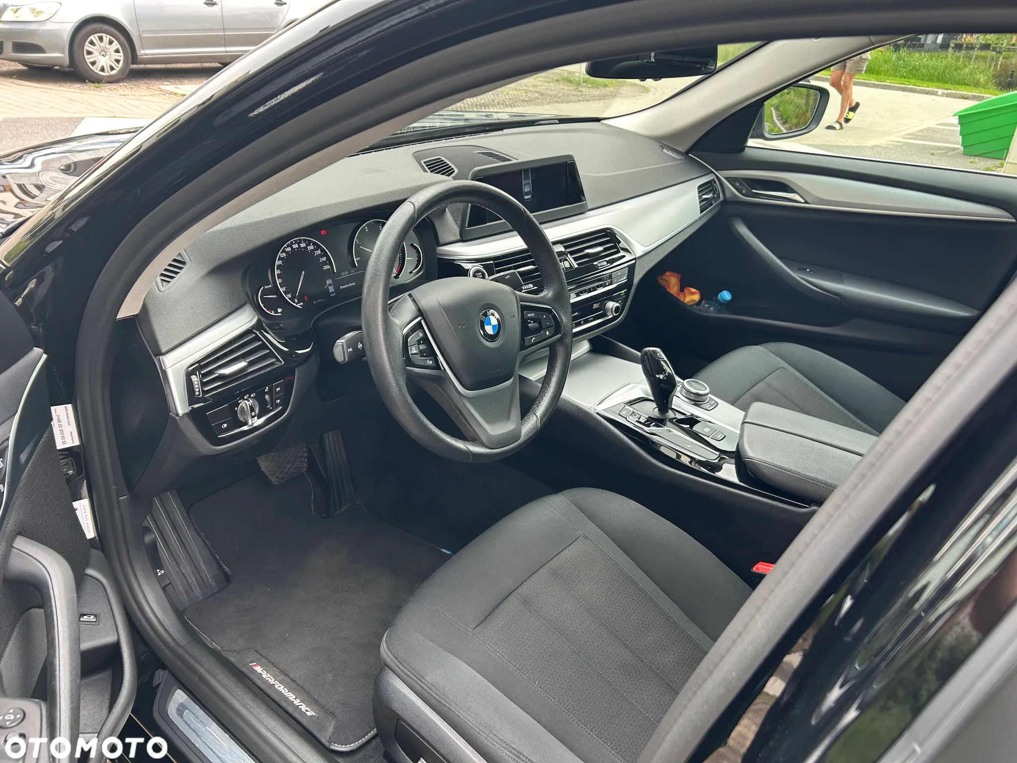 BMW Seria 5 518d Advantage - 10