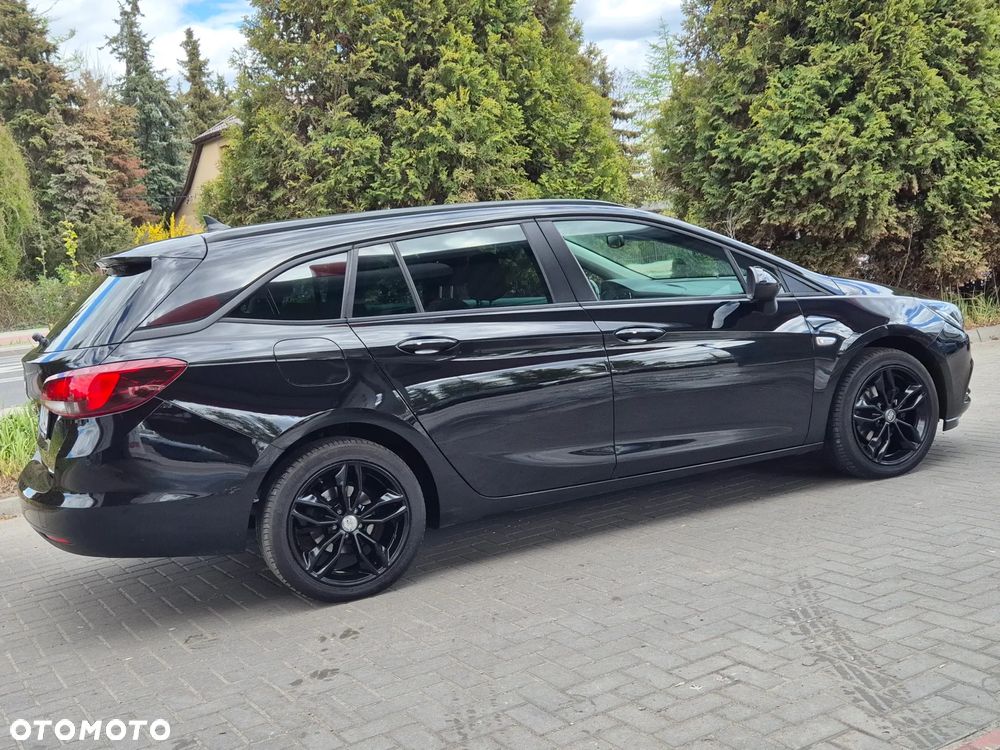 Opel Astra 1.6 D Start/Stop Business - 13