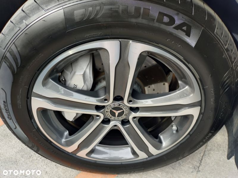 Mercedes-Benz GLC 300 4Matic 9G-TRONIC - 11
