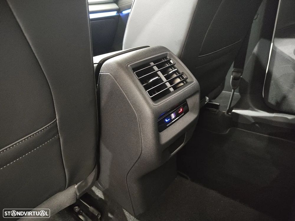 VW Tayron 1.5 eTSI Urban DSG - 13