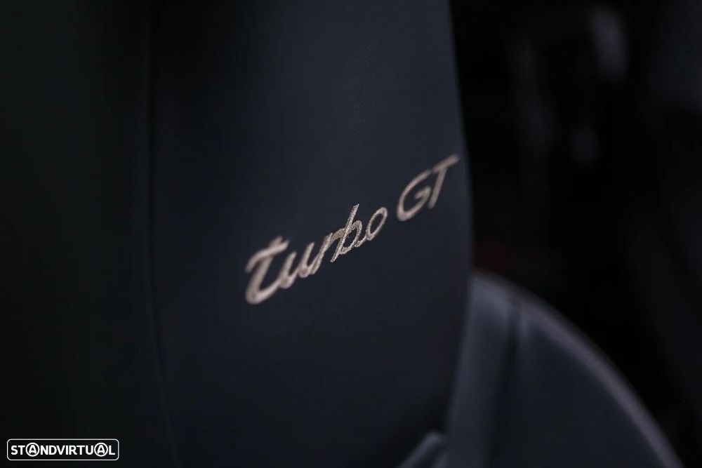 Porsche Cayenne Turbo GT - 13
