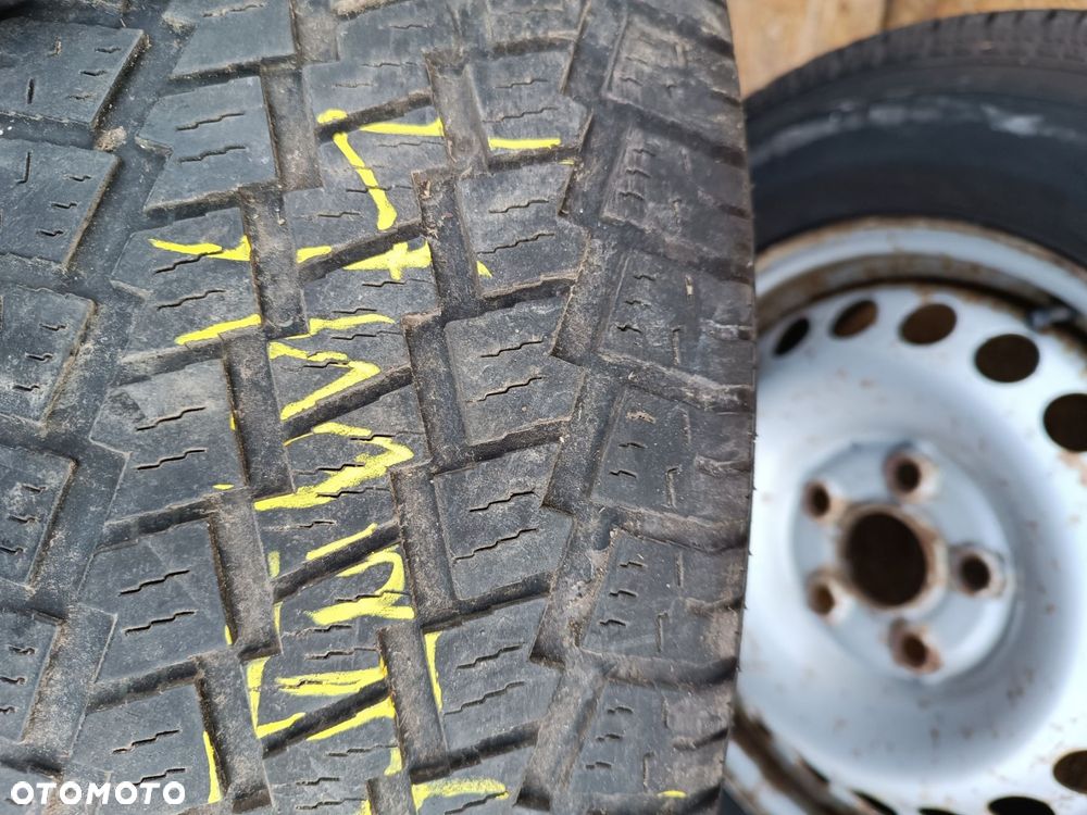 FELGI stalowe  5x120 fi65 4SZTOpony VinterMaxx 215/60R16C 8mm - 10