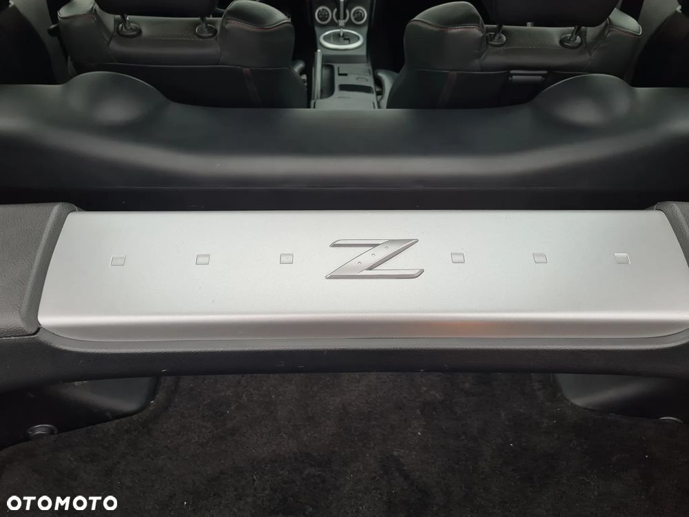 Nissan 350 Z - 29