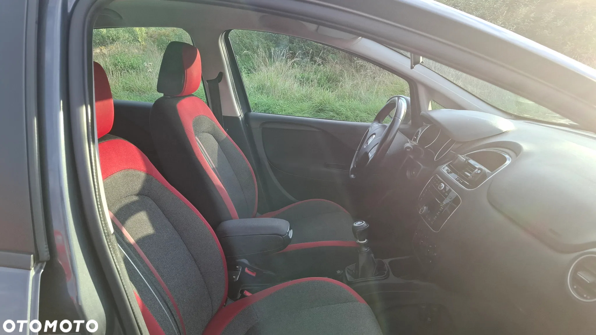 Fiat Punto 1.4 Easy S&S - 8