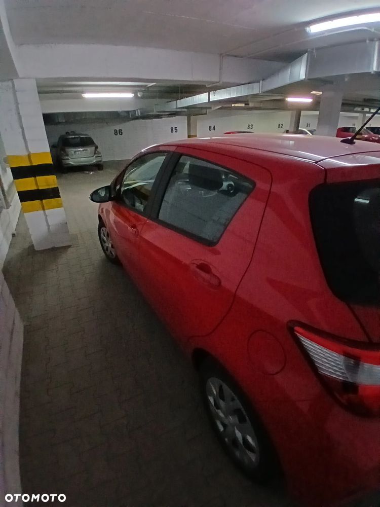 Toyota Yaris 1.5 Premium CVT - 5