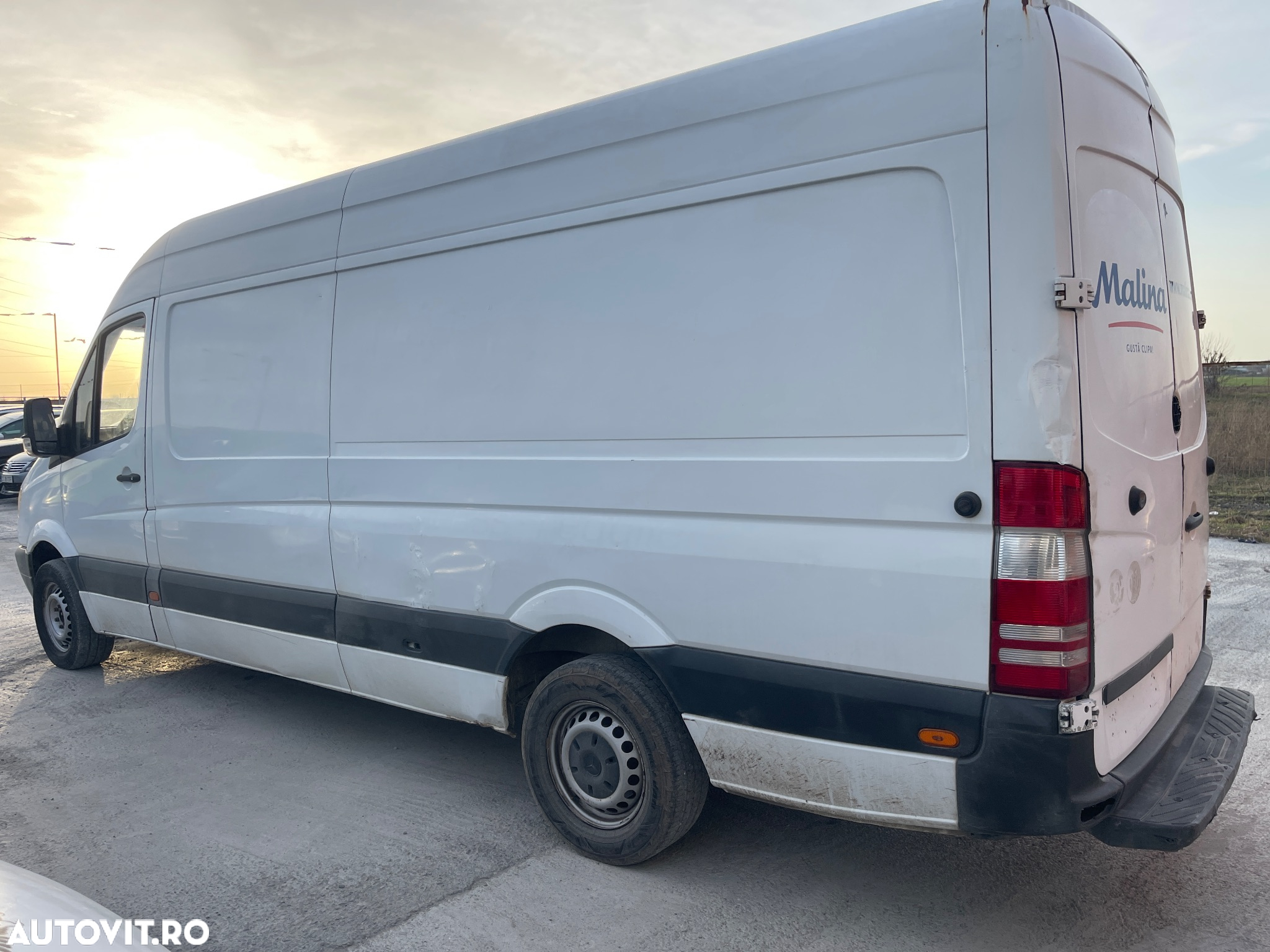 Mercedes-Benz Sprinter - 5