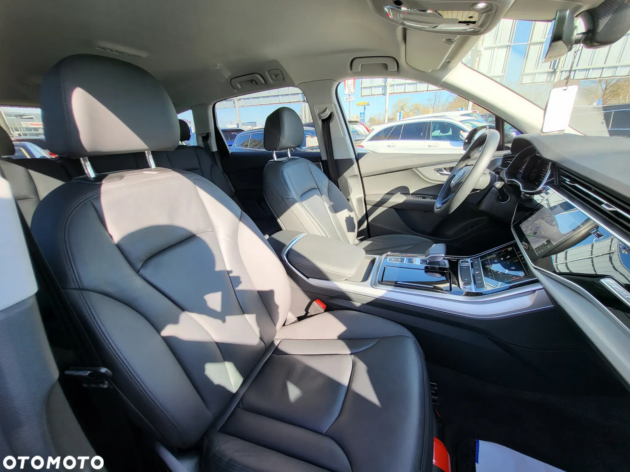 Audi Q7 - 11