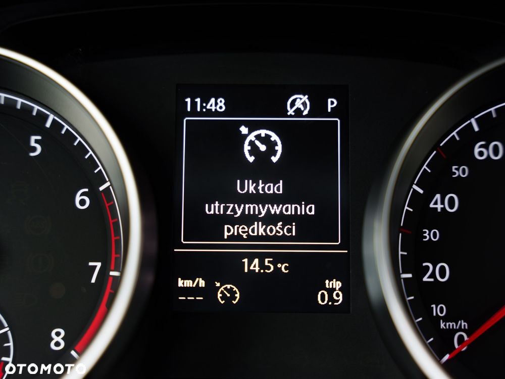 Volkswagen Golf 1.4 TSI BMT Comfortline DSG - 39