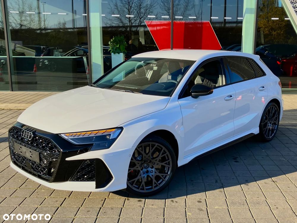 Audi RS3 Sportback - 5