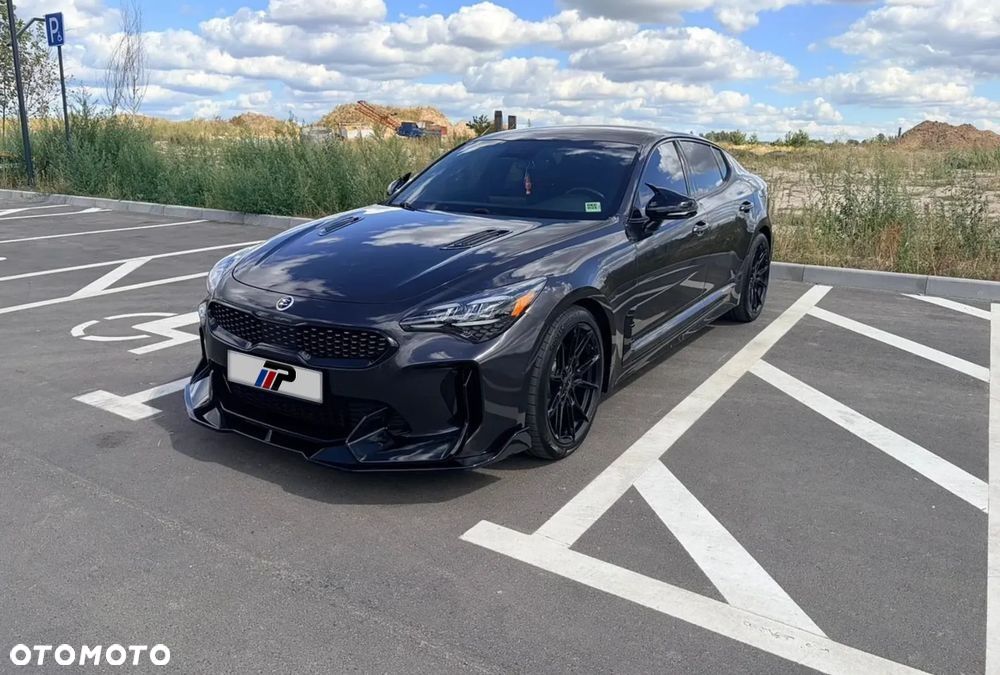Kia Stinger 3.3 T-GDI V6 GT AWD - 13