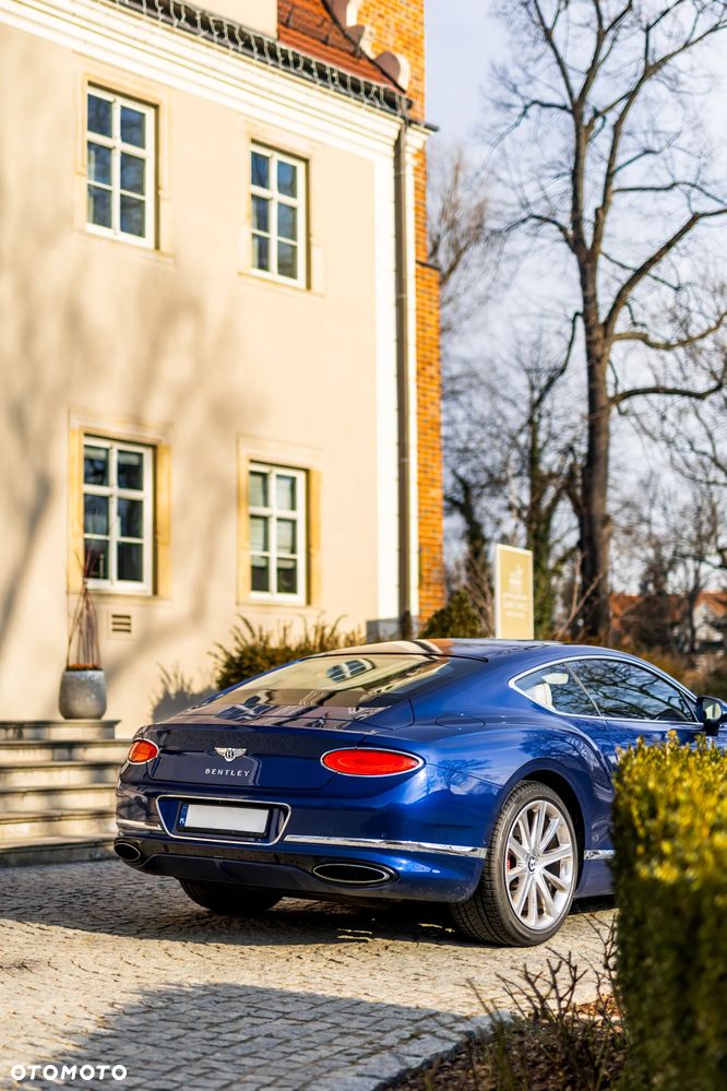 Bentley Continental GT - 8