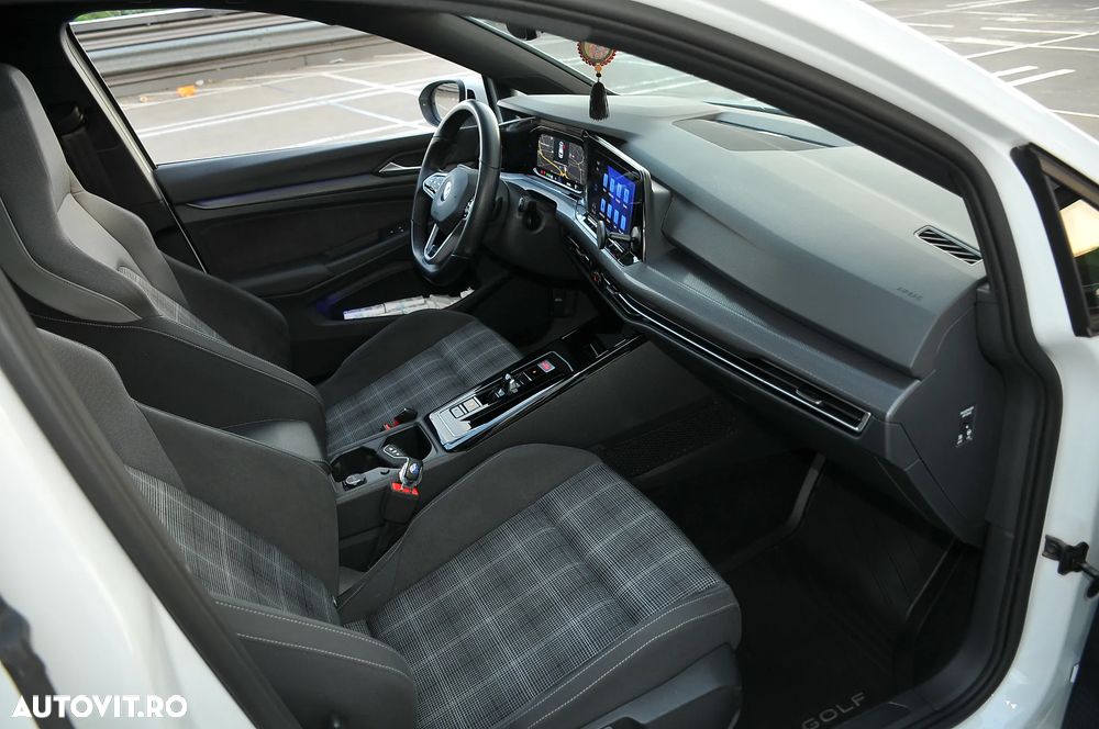 Volkswagen Golf 2.0 TDI DSG GTD - 14