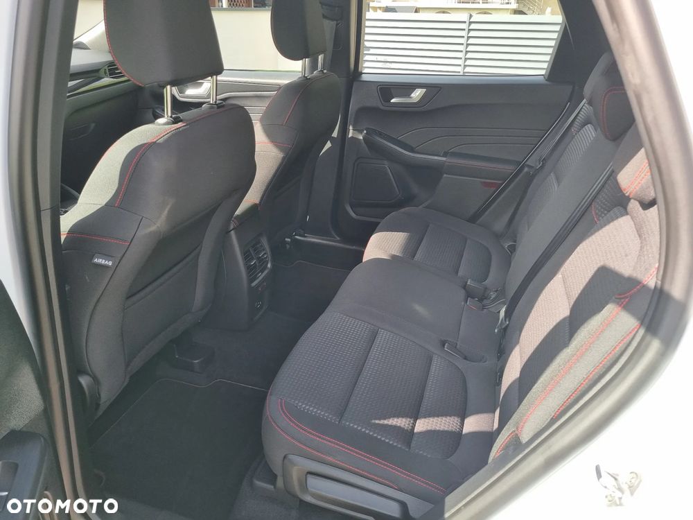 Ford Kuga 1.5 EcoBlue ST-LINE - 22