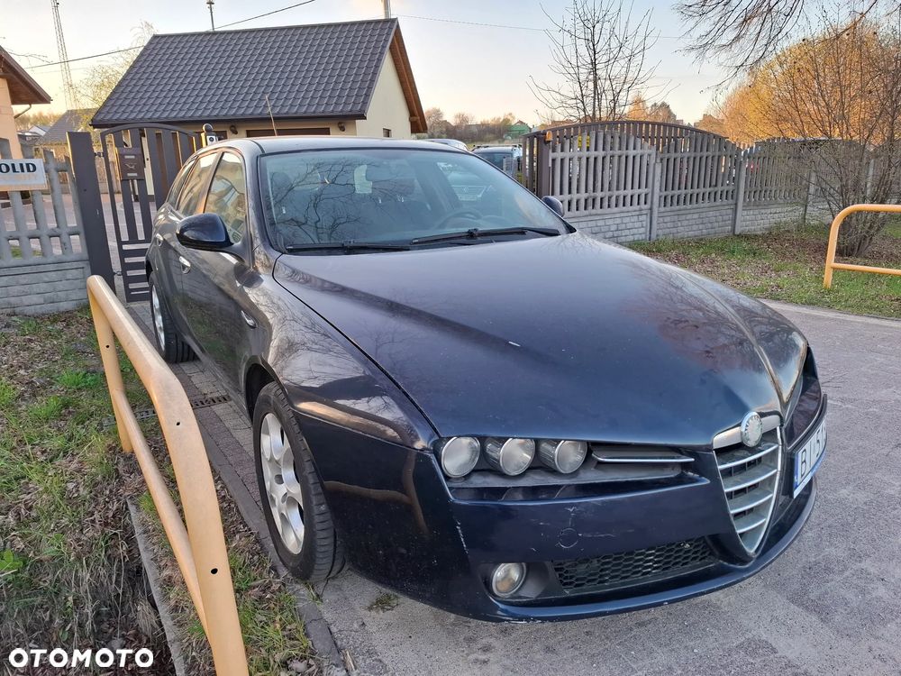 Alfa Romeo 159 - 2