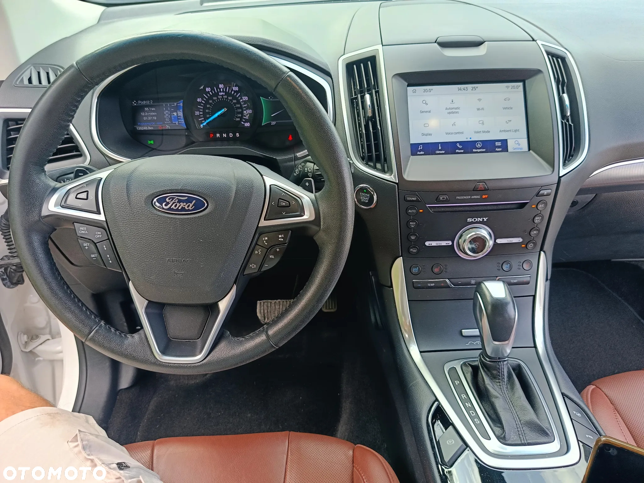 Ford Edge - 16