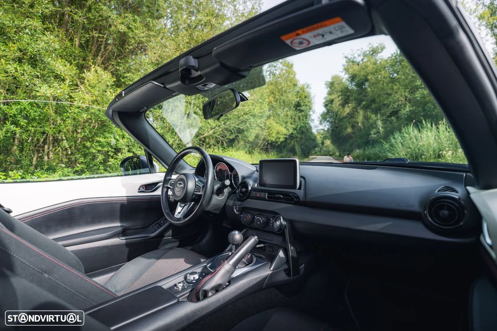 Mazda MX-5 MZR 1.5 RF Sky.Evolve Navi - 24