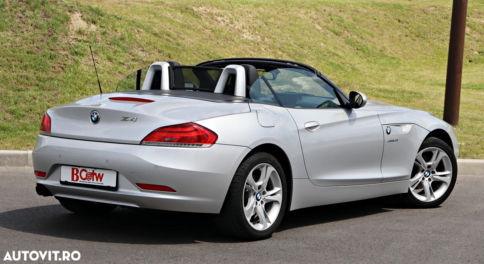 BMW Z4 sDrive20i - 12