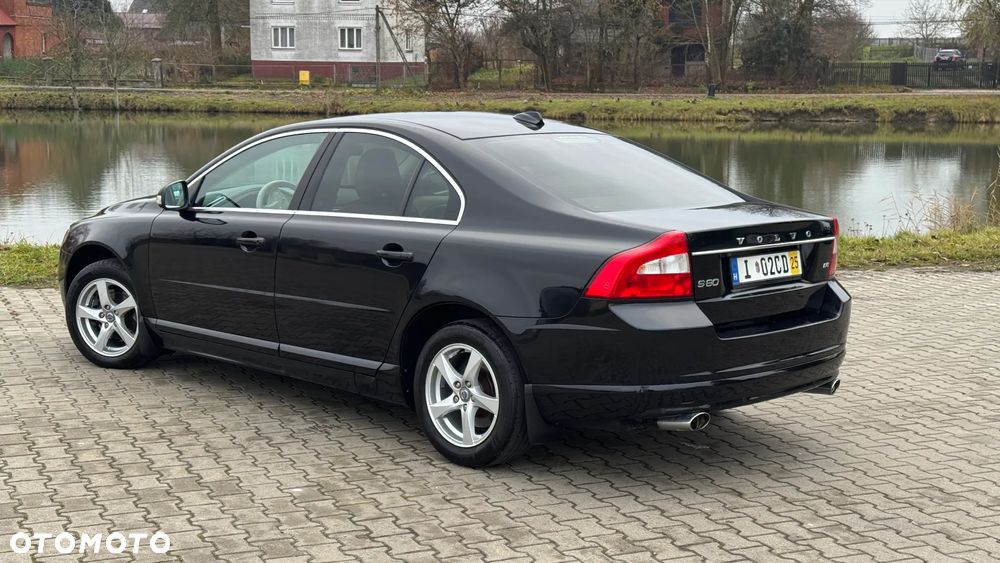 Volvo S80 D5 Executive - 4