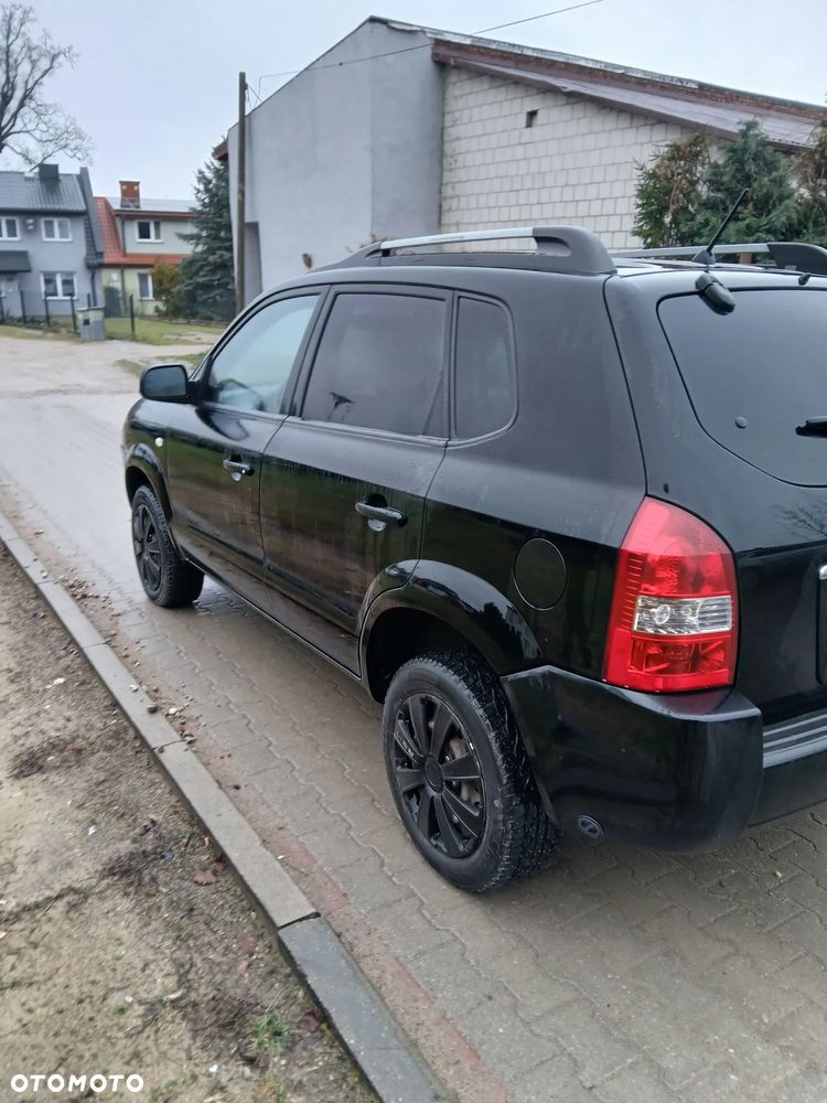 Hyundai Tucson 2.0 Active / Style - 12